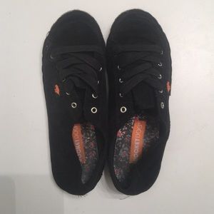 Black Rocket Dog sneakers.