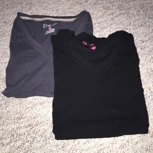TWO V-Necks V neck Bundle black grey size M