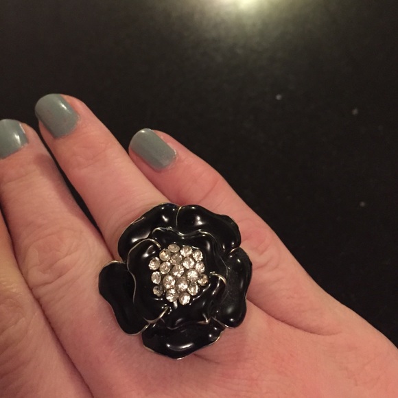 Black floral stretch ring
