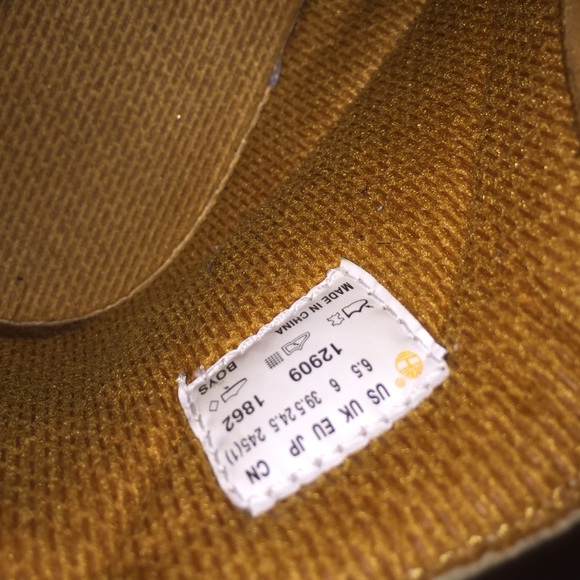 Timberlands - Picture 4 of 4