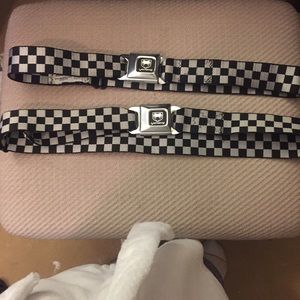 Mens seat buckle belt