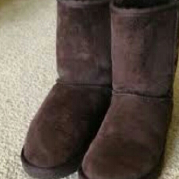 Brown ugg boots