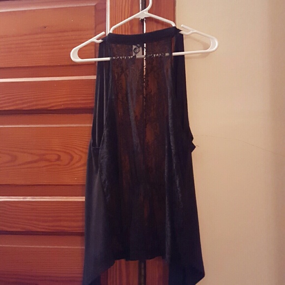 Vest - Picture 2 of 3