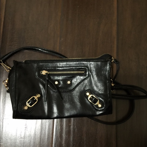 Black crossbody messenger bag gold hardware