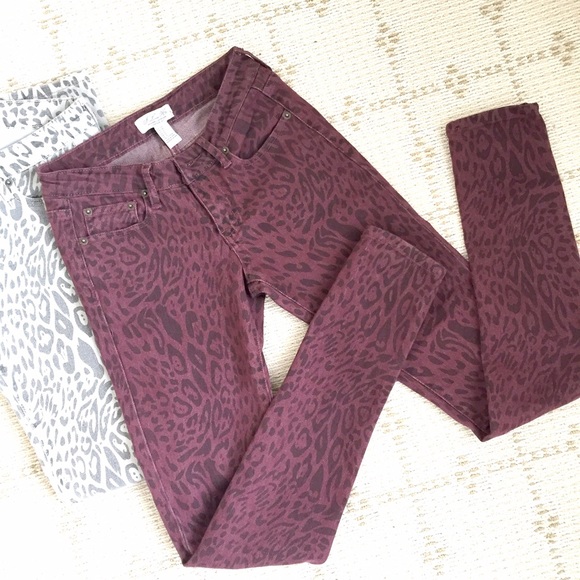 Forever 21 Jeans - Like NEW Forever21 leopard print jeans in wine Forever 21 Jeans - Like NEW Forever21 leopard print jeans in wine