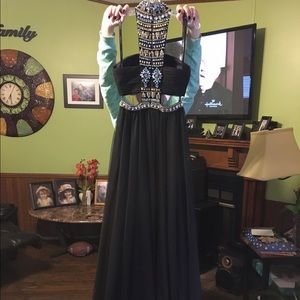 Sherri hill prom dress