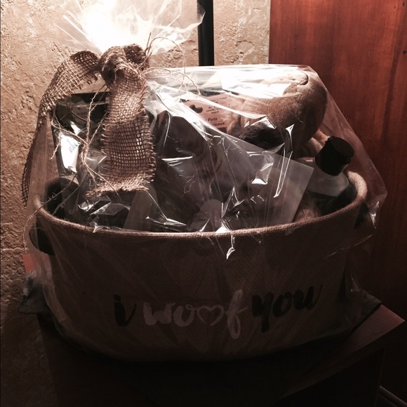 Gifted locally! Not avail🐶 Basket-🐶"Dog Lover"🐶 - Picture 2 of 2