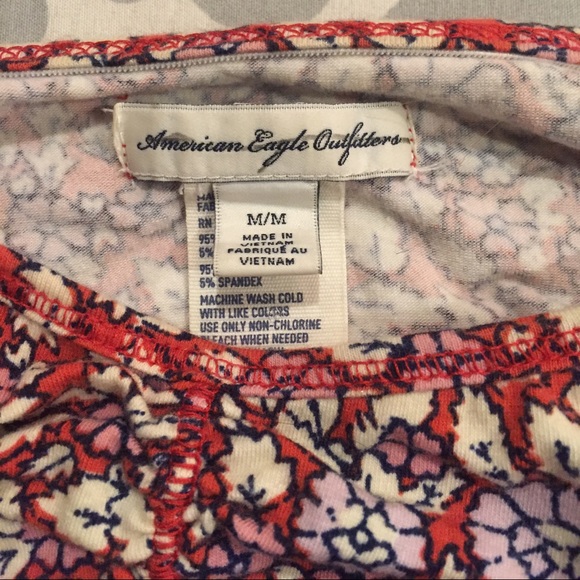 American Eagle floral bandeau - Picture 3 of 3