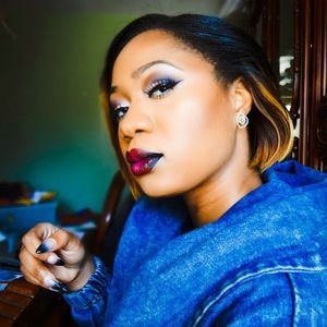 Meet your Posher, Farrah