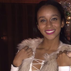 Meet your Posher, Meri