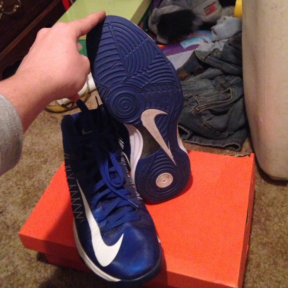 Nike hyperdunks - Picture 3 of 3