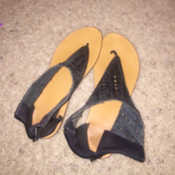 Urban outfitters sandals