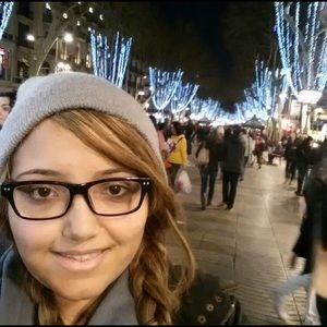 Meet your Posher, Jessica