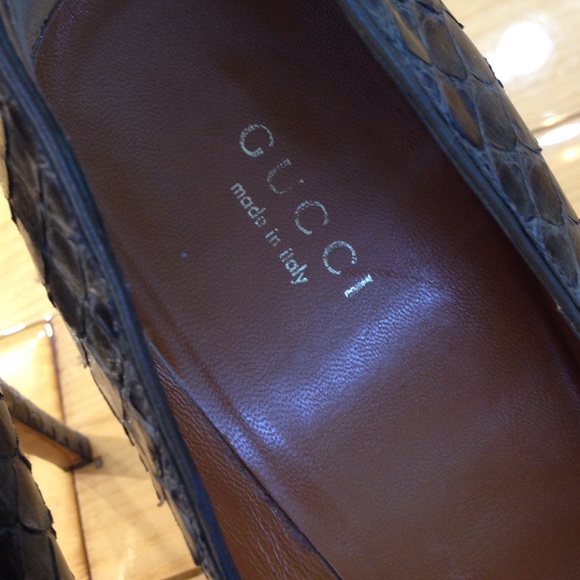 Gucci Python Pumps - image 2