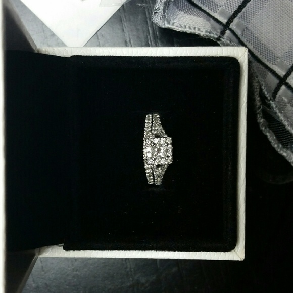 Engagement/Wedding set