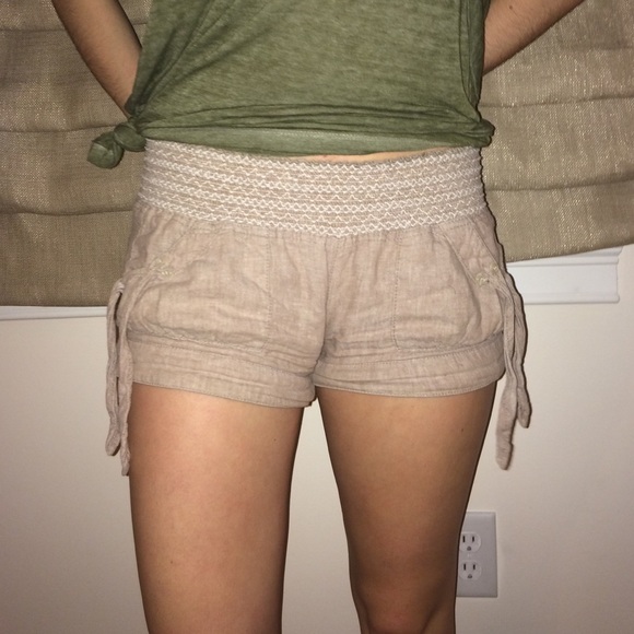 Pants - Stretchy, comfortable shorts