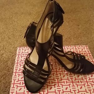 Nine West strappy shoes
