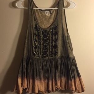 Floaty crop top with gorgeous embroidered pattern