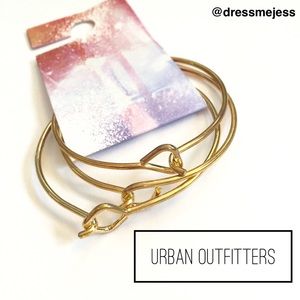 🆕 Urban Outfitters Bangle Set