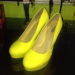 Yellow Pumps