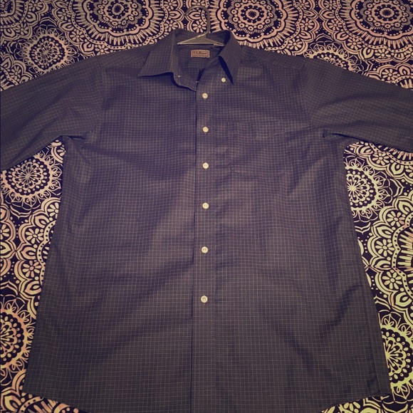 Men's L.L. Bean Dress Shirt