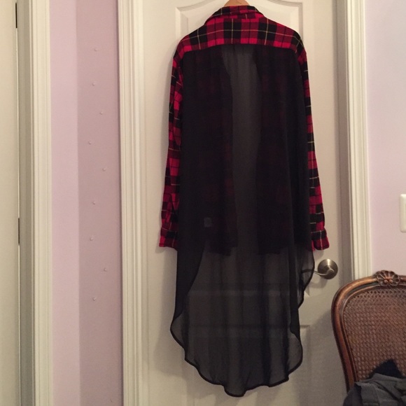 💥SOLD💥LF Stores Oversized Sheer Back Flannel - Picture 3 of 4