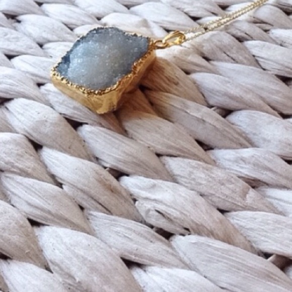 Listing for @andi_andi