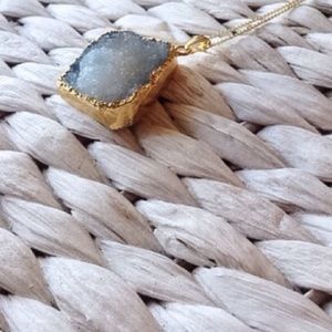 Listing for @andi_andi