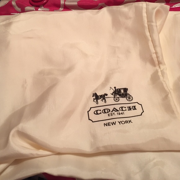 Coach poopy signature glam tote - Picture 2 of 3