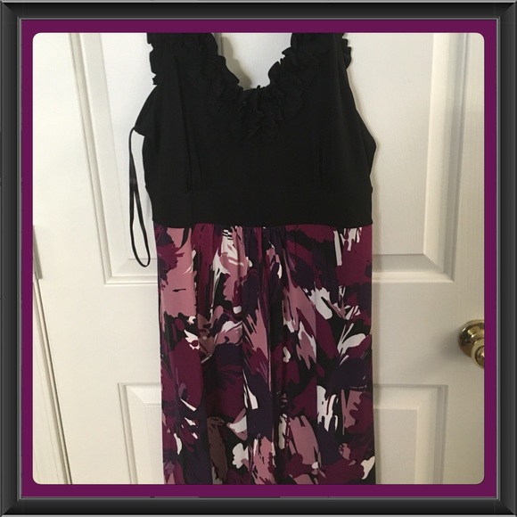 Dress purple and black.