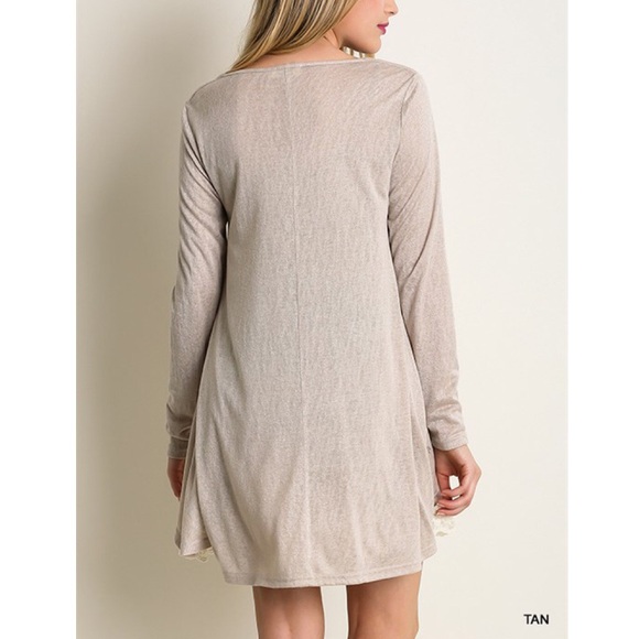 "Nothing Twice" Lace Hem Tunic Top - Picture 2 of 4