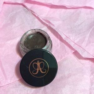 Anastasia Dip-Brow in chocolate