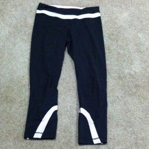 Lulu lemon run to inspire yoga pants