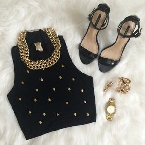 🎉2xHP🎉 Black Crop Top with Gold Skulls 💀