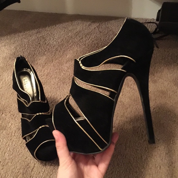 Black and gold wedges - Picture 3 of 3