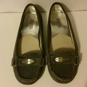 Michael Kors Gray Flats