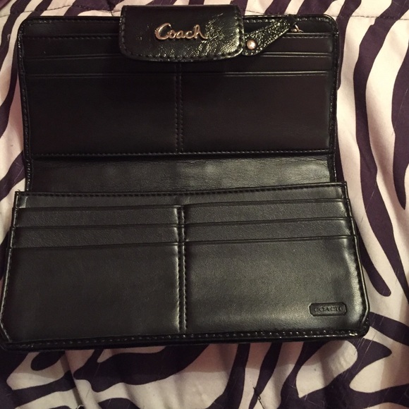 Coach wallet - Picture 2 of 3