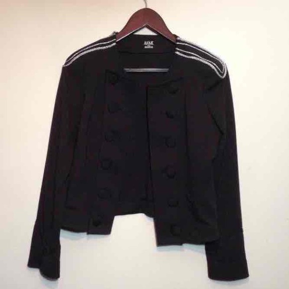 A.N.A black button down blazer/coat