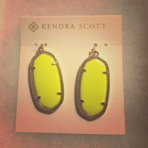 Kendra Scott lime green earrings
