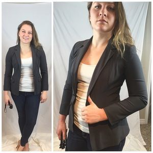 Elie Tahari Stretch Blazer