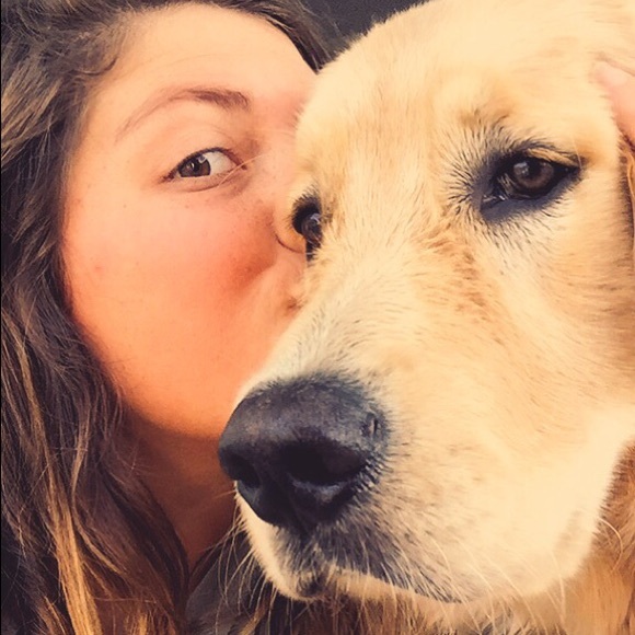 Meet your posher, Mariah! - Picture 2 of 2