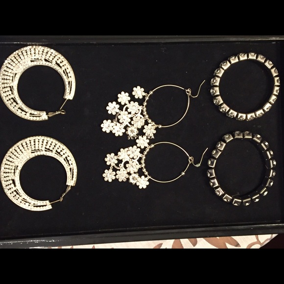 Jewelry bundle