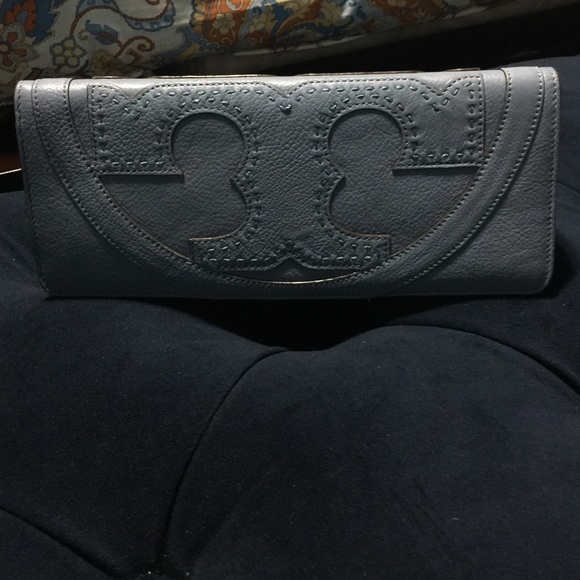 ❌❌SOLD❌❌Tory Burch clutch