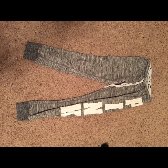 vs pink joggers