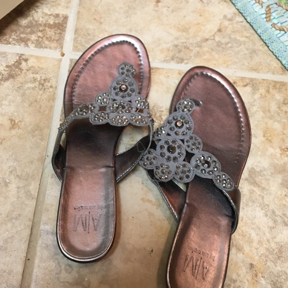 Ann Marino sandal sz. 7 - 7 1/2