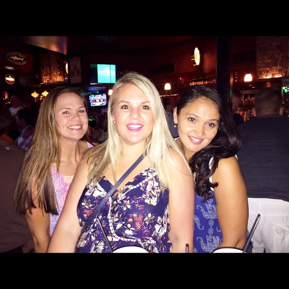 Meet your Posher, Alicia - Picture 1 of 1