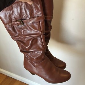 Aldo Brown Leather Boots Made in Romania Size 6.5