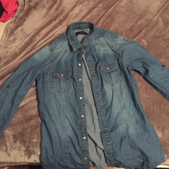 women's Jean button up
