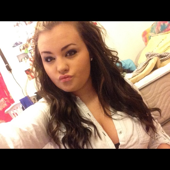 Meet your Posher, Haleigh