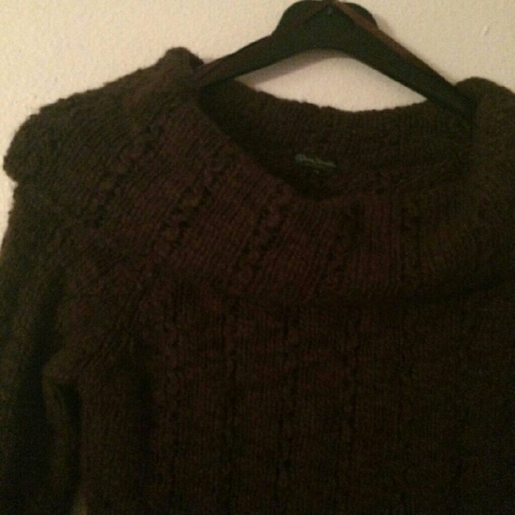 Brown Sweater - Picture 3 of 4